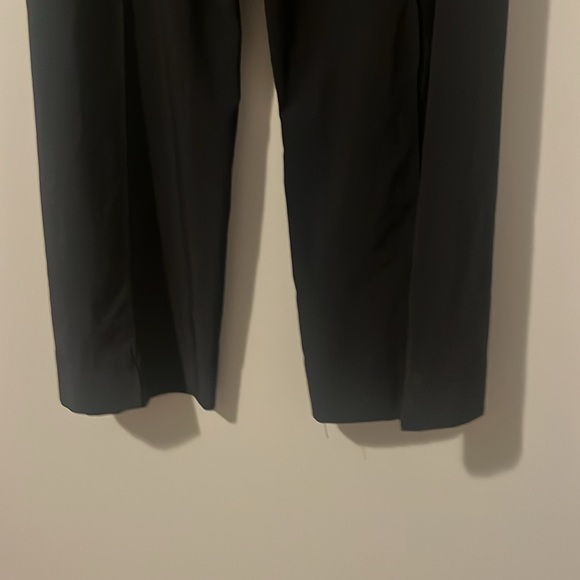 Lululemon Noir Pant
Black - Picture 12 of 16
